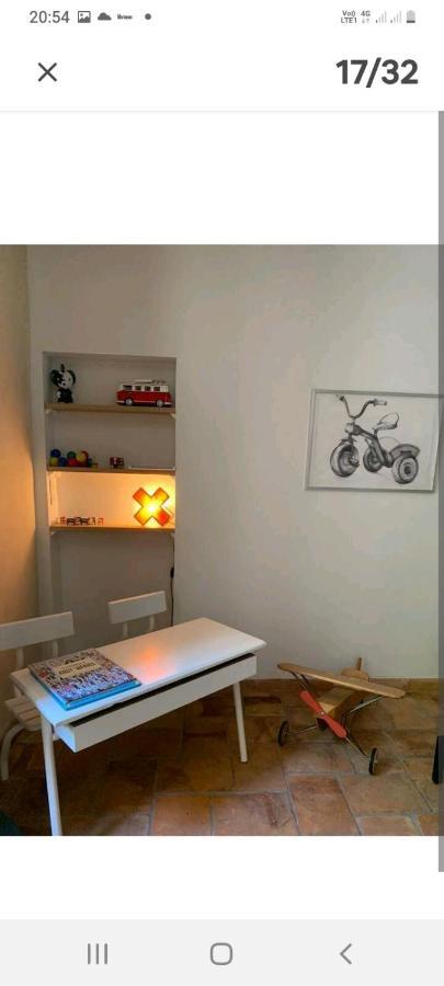 Mas Carita Bed & Breakfast Cabannes ภายนอก รูปภาพ
